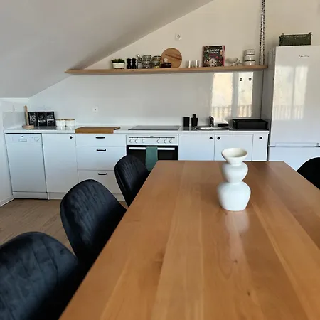 Appartement House On The Hill *